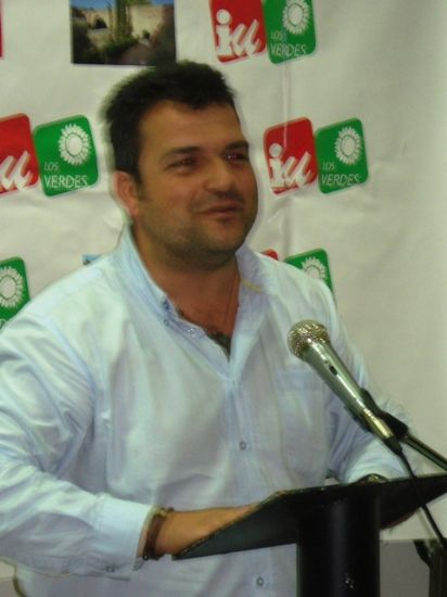 LOS CANDIDATOS DE IU + LOS VERDES EXPLICARON EN EL CENTRO SOCIAL DEL PARETÓN SU PROGRAMA DE GOBIERNO, Foto 5