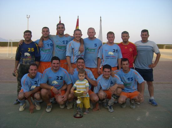 VEINTITRÉS EQUIPOS PARTICIPAN EN LAS 12 HORAS DE FÚTBOL-7 EN EL POLIDEPORTIVO MUNICIPAL 6 DE DICIEMBRE, Foto 2