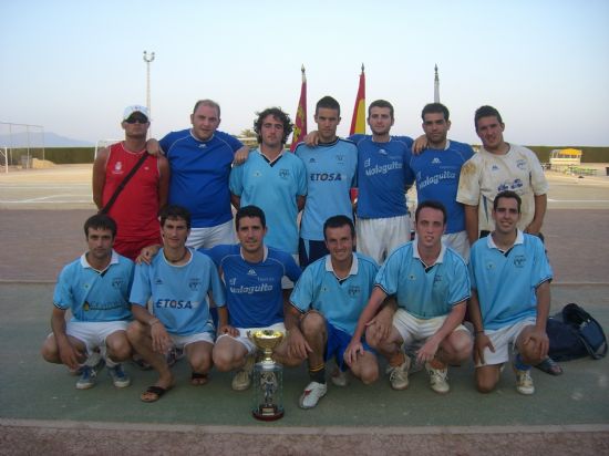 VEINTITRÉS EQUIPOS PARTICIPAN EN LAS 12 HORAS DE FÚTBOL-7 EN EL POLIDEPORTIVO MUNICIPAL 6 DE DICIEMBRE, Foto 3