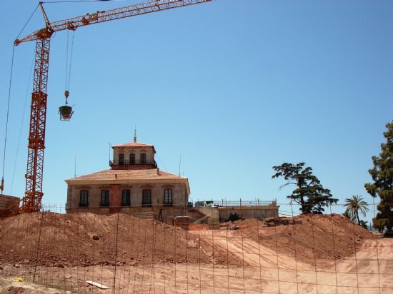 IU ANUNCIA QUE LOS EDILES DE LA COALICIÓN PRESENTARAN SENDAS DENUNCIAS, MAÑANA MARTES, ANTE LA DIRECCIÓN GENERAL DE CULTURAL Y POLÍTICA TERRITORIAL, POR LAS OBRAS QUE AFECTAN AL BIEN DE INTERÉS CULTURAL DEL HUERTO SAN IGNACIO, Foto 4