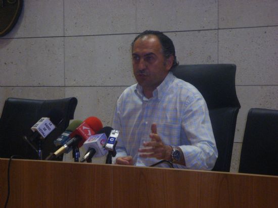 EL PORTAVOZ DEL GOBIERNO MUNICIPAL DE TOTANA TILDA DE  “OPORTUNISTA” LA PROPUESTA DEL GRUPO SOCIALISTA DE OTORGAR 500 EUROS PARA LOS NACIMIENTOS Y ADOPCIONES LOCALES, Foto 1