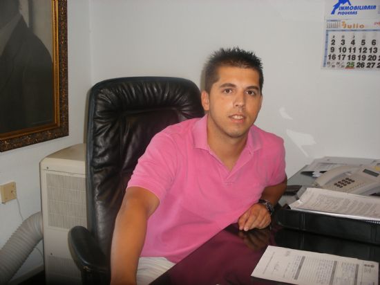 EL GRUPO MUNICIPAL POPULAR SOLICITA REALIZAR UN ESTUDIO CONJUNTO, ENTRE CONCEJALÍA DE SERVICIOS A LA CIUDAD Y EMPRESA CONCESIONARIA DEL SERVICIO DE AGUAS, PARA CONOCER EL ESTADO DE LAS REDES DE ABASTECIMIENTO POTABLE EN LA URBANIZACIÓN “LA CHARCA”, Foto 1