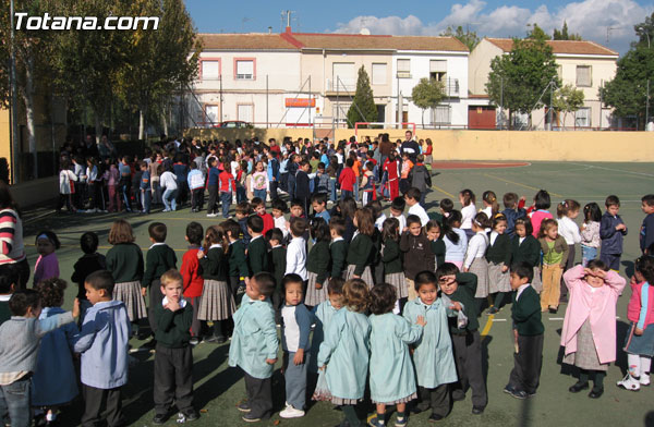 SIMULACRO DE EVACUACIÓN DE INCENDIO EN EL COLEGIO SANTIAGO DE TOTANA, Foto 3