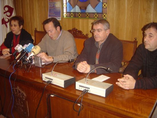 COMUNIDAD DOCENTE TOTANA CELEBRA DÍA 1 FEBRERO 1ª JORNADA SOBRE LA ENSEÑANZA EN TOTANA, Foto 1