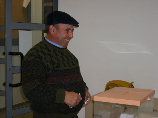 ESPERANZA MARTINEZ MESEGUER ES LA PRIMERA MUJER QUE SALE ELEGIDA POR LOS VECINOS COMO ALCALDESA PEDÁNEA DE LA COSTERA (2008), Foto 6