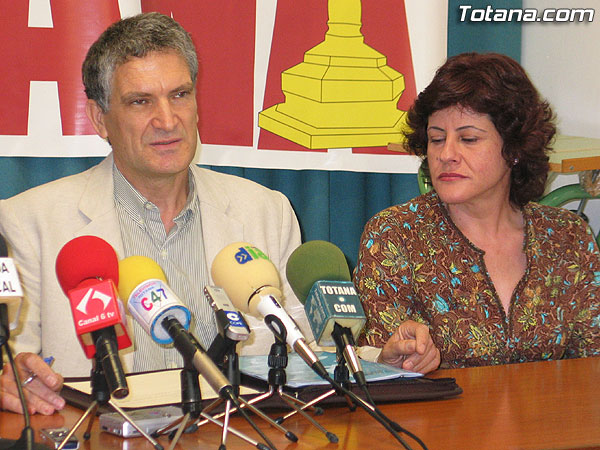 JULIA SÁNCHEZ ANDREO SERÁ LA CANDIDATA POR INDEPENDIENTES POR TOTANA DE CARA A LAS ELECCIONES MUNICIPALES DE MAYO DE 2007, Foto 3