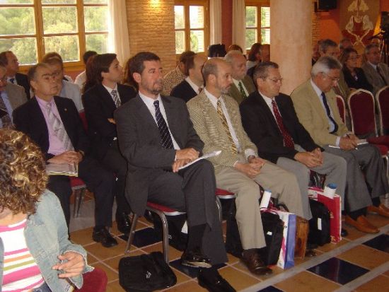 RECTORES Y RESPONSABLES DE GESTIÓN DEBATEN EN LA SANTA ESTRATEGIAS Y MODELOS DE CALIDAD PARA SU IMPLANTACIÓN EN LAS UNIVERSIDADES ESPAÑOLAS , Foto 2