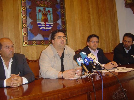 AYUNTAMIENTO Y PROINVITOSA PROMOVERÁN ACTUACIONES DE APOYO AL COLECTIVO GITANO EN TOTANA, Foto 1