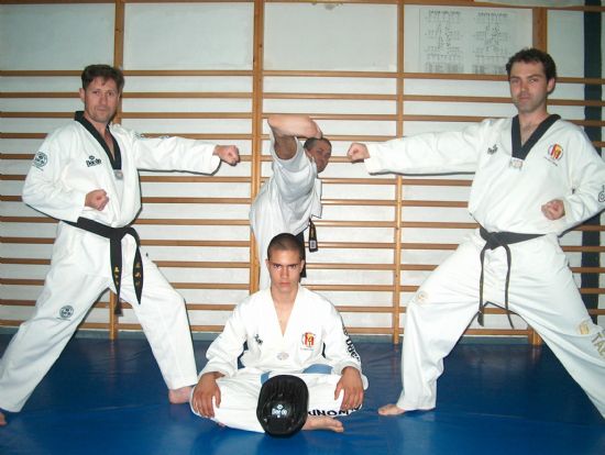 EL JOVEN MAZARRONERO, JUAN MÉNDEZ PÉREZ, CONSIGUE LA MEDALLA DE BRONCE EN EL CAMPEONATO DE ESPAÑA CADETE DE TAE KWON-DO, Foto 1
