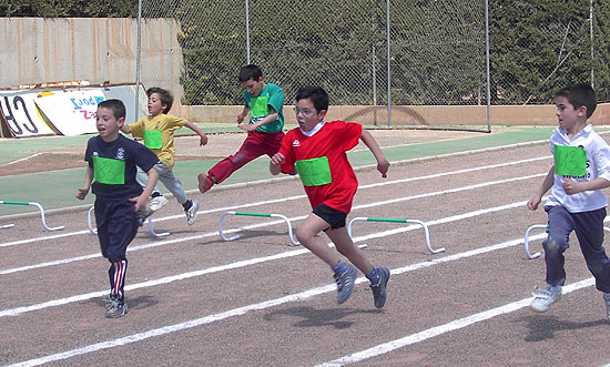 CONCEJALÍA DE DEPORTES CLAUSURA EL PRÓXIMO VIERNES EN LA PLAZA BALSA VIEJA EL PROGRAMA DE DEPORTE ESCOLAR, Foto 1