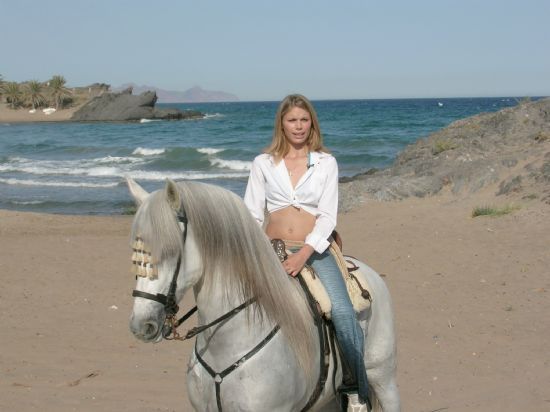 LA PLAYA MAZARRONERA DE PERCHELES PROTAGONISTA DE UNA GRABACIÓN DE TVE , Foto 3
