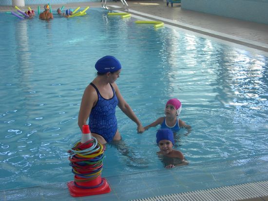 SE CLAUSURAN LAS ACTIVIDADES ACUÁTICAS EN LA PISCINA CUBIERTA CLIMATIZADA DE TOTANA, Foto 1