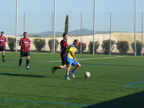 LOS EQUIPOS ELECTRODOMÉSTICOS MIGAS Y LOS PACHUCHOS, FINALISTAS DE LA COPA DE FÚTBOL AFICIONADO JUEGA LIMPIO (2008), Foto 4