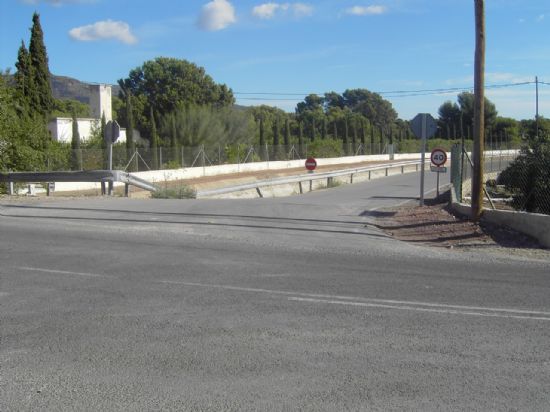 EL AYUNTAMIENTO DE TOTANA INSTA A LA DIRECCIÓN GENERAL DE CARRETERAS A LA CONSTRUCCIÓN DE UNA GLORIETA EN LA CARRETERA DE LA SANTA EN SU INTERSECCIÓN CON EL TRASVASE, Foto 1