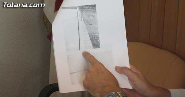 LOS CONCEJALES DE URBANISMO Y DEPORTES DEFIENDEN EL PROYECTO URBANÍSTICO DE LA FUTURA CIUDAD DEPORTIVA Y ASEGURAN QUE EL CONVENIO URBANÍSTICO QUE PERMITIRÁ CONSTRUIR ESTA INFRAESTRUCTURA CONTEMPLA LA EDIFICACIÓN DE UNAS 1.500 VIVIENDAS, Foto 3