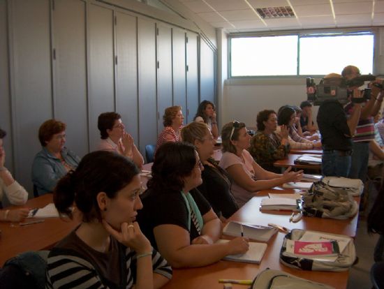 SE INAUGURA DESDE EL PROYECTO MAGAP EMPLEO EL CURSO DE GESTIÓN ADMINISTRATIVA QUE SE VA A DESARROLLAR DURANTE LOS PRÓXIMOS MESES EN EL CENTRO DE DESARROLLO LOCAL, Foto 3