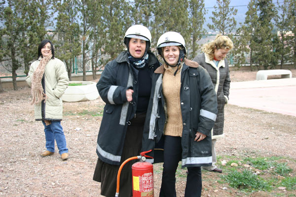 VOLUNTARIOS PROTECCIÓN CIVIL DE TOTANA IMPARTEN CHARLAS SOBRE ACTUACIONES EN SITUACIONES DE RIESGO EN EL COLEGIO PÚBLICO DE ALEDO , Foto 3