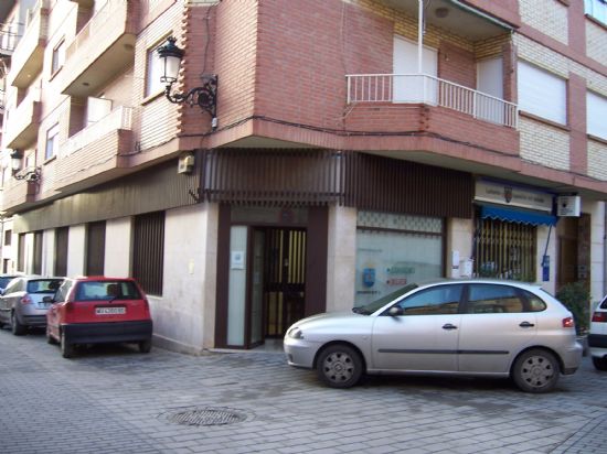 EL MINISTERIO DE TRABAJO Y ASUNTOS SOCIALES CONCEDE UNA SUBVENCIÓN AL AYUNTAMIENTO DE TOTANA PARA LA PUESTA EN MARCHA DEL PROGRAMA SOCIAL “FORMACIÓN PARA LA INTEGRACIÓN” (2008), Foto 1