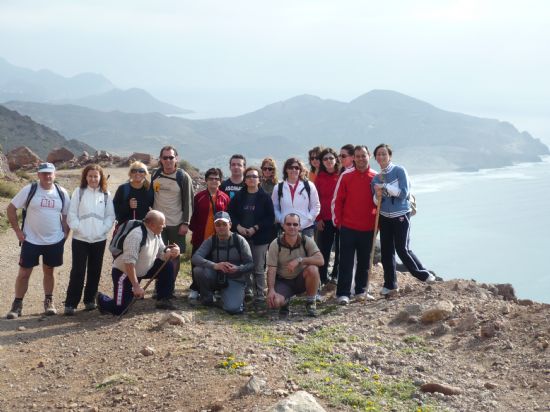 72 SENDERISTAS DISFRUTAN DE UNA ESPECTACULAR RUTA POR EL PARQUE NATURAL DE CABO DE GATA-NÍJAR, Foto 1