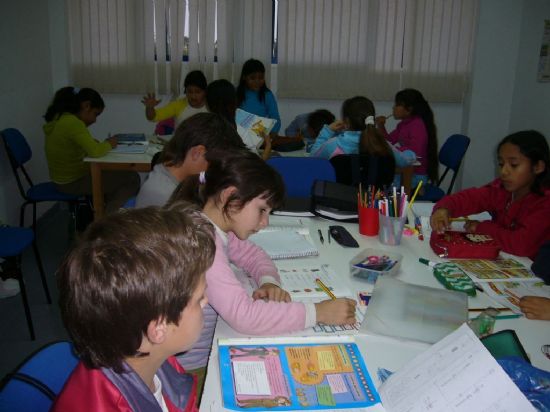 EL PROYECTO DE “PROMOCIÓN EDUCATIVA” CONSOLIDA SU ACTUACIÓN EN EL SEGUNDO TRIMESTRE DEL CURSO ESCOLAR BENEFICIANDO SEMANALMENTE A MÁS DE 120 NIÑOS Y JÓVENES DE LA LOCALIDAD, Foto 8