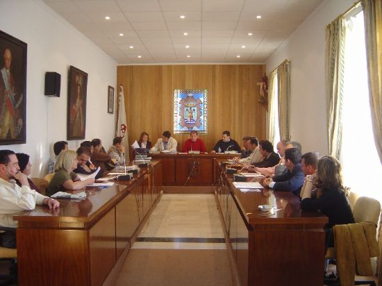 PLENO APRUEBA INCLUIR CUATRO PROYECTOS SOBRE MEJORAS SERVICIO AGUA POTABLE EN LA LÍNEA DE FINANCIACIÓN DE LOS FONDOS COMUNITARIOS FEDER, Foto 1