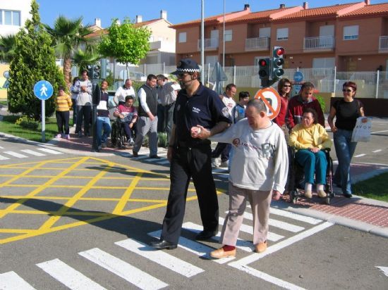 ALUMNOS DEL CENTRO JOSÉ MOYÁ TRILLA PERFECCIONAN SU FORMACIÓN EN SEGURIDAD VIAL EN LAS III JORNADAS DE EDUCACIÓN VIAL PARA PERSONAS CON DISCAPACIDAD, Foto 3