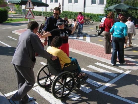 ALUMNOS DEL CENTRO JOSÉ MOYÁ TRILLA PERFECCIONAN SU FORMACIÓN EN SEGURIDAD VIAL EN LAS III JORNADAS DE EDUCACIÓN VIAL PARA PERSONAS CON DISCAPACIDAD, Foto 6
