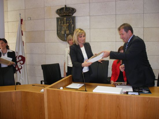 TOTANA ACOGE EL ACTO DE CONSTITUCIÓN DE LA ASOCIACIÓN “IDETER” CON MOTIVO DEL SEMINARIO TRANSNACIONAL PARA LA IGUALDAD DE OPORTUNIDADES E INSERCIÓN LABORAL, Foto 2