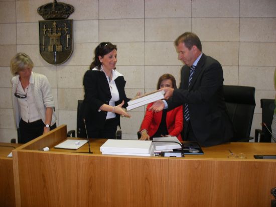 TOTANA ACOGE EL ACTO DE CONSTITUCIÓN DE LA ASOCIACIÓN “IDETER” CON MOTIVO DEL SEMINARIO TRANSNACIONAL PARA LA IGUALDAD DE OPORTUNIDADES E INSERCIÓN LABORAL, Foto 3