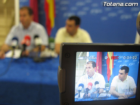 EL PRESIDENTE DEL PP DE TOTANA ANUNCIA EL NOMBRAMIENTO DE JOSÉ MARTÍNEZ ANDREO COMO NUEVO SECRETARIO GENERAL DE ESTA FORMACIÓN, Foto 2