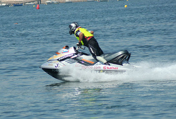 Los pilotos totaneros de motos de agua consiguen dos segundos puestos en la tercera prueba del Campeonato de España en sus respectivas categorías, Foto 1