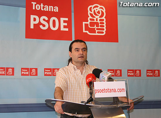 PSOE : EL ULTIMO PLENO, UN MONTAJE DEL ALCALDE Y SU ENTORNO, Foto 1