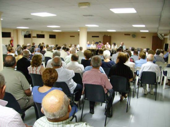 SE CELEBRA LA ASAMBLEA ANUAL DE SOCIOS EN EL CENTRO MUNICIPAL DE PERSONAS MAYORES EN LA QUE SE DEBATIERON ASUNTOS SOBRE LA GESTIÓN Y EL FUNCIONAMIENTO DE LOS SERVICIOS, Foto 1