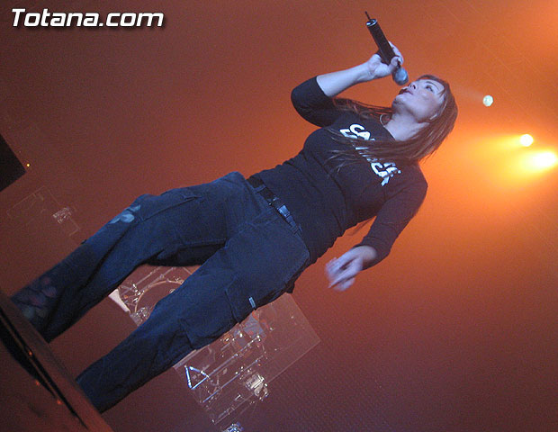 MÁS DE 2.000 PERSONAS ASISTEN AL CONCIERTO DE “LA OREJA DE VAN GOGH”, EL MÁS MULTITUDINARIO DE ESTAS FIESTAS DE SANTA EULALIA 2006, Foto 3