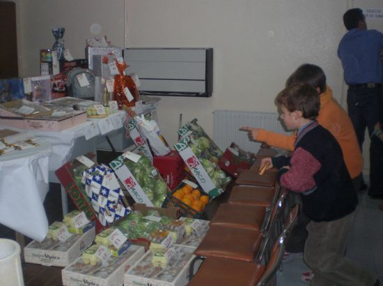 UN TOTAL DE 160 FAMILIAS DE LA ASOCIACIÓN DE PADRES Y MADRES DEL COLEGIO COMARCAL-DEITANIA CELEBRAN UNA CONVIVENCIA EN EL CENTRO MUNICIPAL DE PERSONAS MAYORES (2007), Foto 3