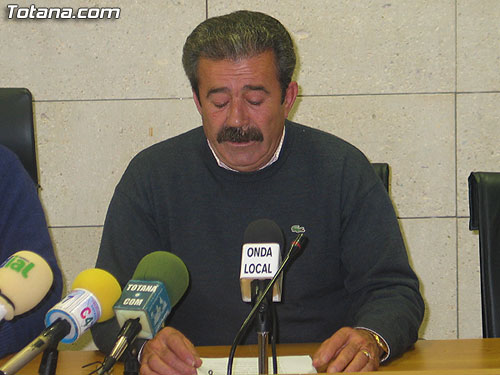 LA CREACIÓN DE DOS NUEVAS OFICINAS AGRARIAS, MEJORAS EN LA RED DE ABASTECIMIENTO Y PAVIMENTACIÓN EN PEDANÍAS HAN CENTRADO LAS ACTUACIONES DE LA CONCEJALÍA DE AGRICULTURA Y AGUA, Foto 1