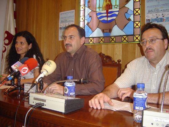 CONCEJALÍA DE DEPORTES ORGANIZA CURSO DE SOCORRISMO Y SALVAMENTO ACUÁTICO EN LA PISCINA CUBIERTA QUE SE DESARROLLARÁ DURANTE MAYO Y JUNIO, Foto 1