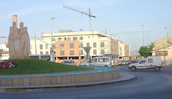 DIRECCIÓN GENERAL CARRETERAS HABILITARÁ UN TERCER CARRIL DE CIRCULLACIÓN EN LOS ACCESOS A TOTANA POR LA CARRETERA DE MAZARRÓN, DESDE EL PUENTE DE LA ESTACIÓN HASTA LA TURRA , Foto 1