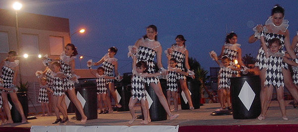 CLAUSURA ESCUELA DEPORTIVA MUNICIPAL DE DANZA EN EL PARETÓN, Foto 1