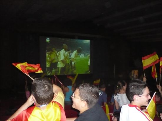 SE TRANSMITIRÁ LA FINAL DE LA EUROCOPA ENTRE ESPAÑA Y ALEMANIA A TRAVÉS DE UNA PANTALLA GIGANTE EN EL CINE VELASCO, Foto 3