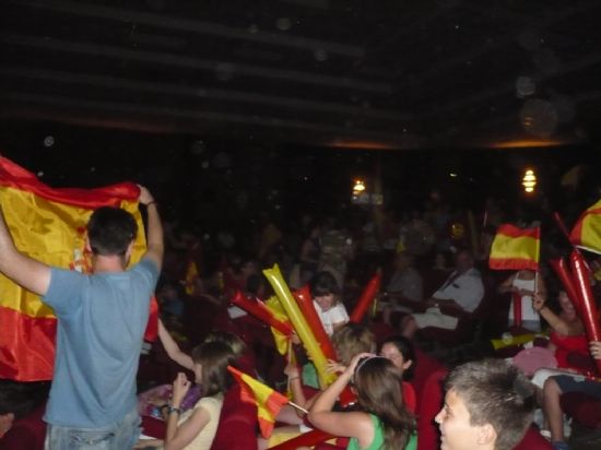 SE TRANSMITIRÁ LA FINAL DE LA EUROCOPA ENTRE ESPAÑA Y ALEMANIA A TRAVÉS DE UNA PANTALLA GIGANTE EN EL CINE VELASCO, Foto 4