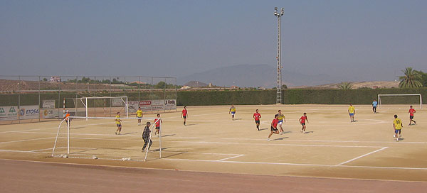 19 EQUIPOS PARTICIPAN EN LAS 12 HORAS DE FÚTBOL-7 EN EL POLIDEPORTIVO MUNICIPAL 6 DE DICIEMBRE, Foto 1