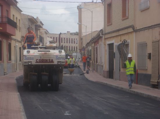 LAS OBRAS DE REGENERACIÓN INTEGRAL DE LA CALLE GENERAL MUÑOZ GRANDES Y ADYACENTENTES FINALIZAN TRAS 5 MESES DE DURACIÓN Y MÁS DE 100.000 EUROS DE PRESUPUESTO TOTAL, Foto 3