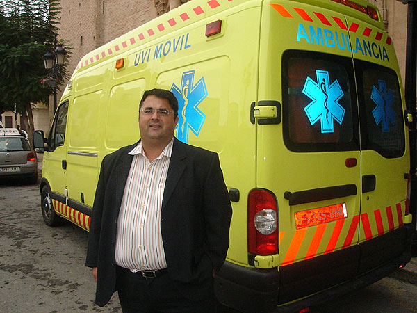 EL AYUNTAMIENTO DE TOTANA CONTARÁ CON LA NUEVA AMBULANCIA EN LAS PRÓXIMAS SEMANAS TRAS SUSCRIBIR UN CONVENIO DE COLABORACIÓN CON EL SERVICIO MURCIANO DE SALUD, Foto 1