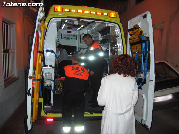LA NUEVA AMBULANCIA DEL SERVICIO DE URGENCIAS DE ATENCIÓN PRIMARIA REALIZA SU PRIMER SERVICIO EN UN DOMICILIO DE LA ZONA DE SAN ROQUE, Foto 2