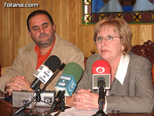 LA CONCEJAL DE IU, JOSEFINA GALVEZ, RENUNCIA A SU CARGO EN EL PLENO DEL MARTES, TRAS MÁS DE 10 AÑOS EN EL CONSISTORIO, Foto 2