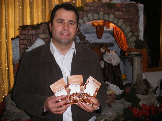 PRESENTAN LOS NUEVOS ENVASES DE LOS DULCES TÍPICOS “SANTIAGUITOS”, Foto 1