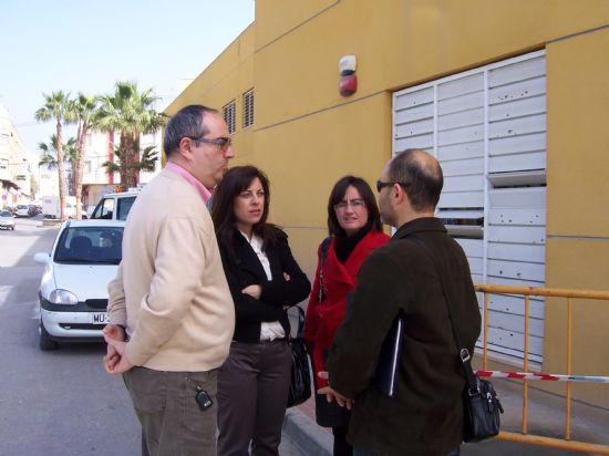 EL AYUNTAMIENTO Y LA CONSEJERÍA DE SANIDAD REALIZAN LAS ACTUACIONES NECESARIAS PARA SUBSANAR LAS DEFICIENCIAS REGISTRADAS EN EL CENTRO DE SALUD DE TOTANA (2008), Foto 3