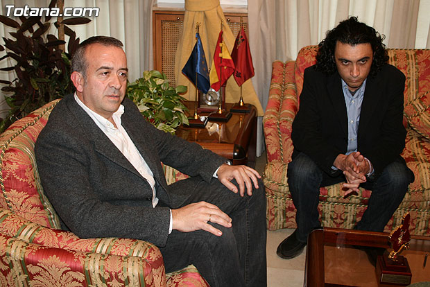 Otálora se reúne con el delegado del Gobierno para estudiar la puesta en marcha del proyecto del Cuartel Mayor, en Totana, Foto 2