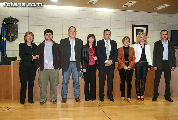 PREMIAN CON 2.400 EUROS A UN TOTAL DE 5 PROYECTOS DEL CERTAMEN “INNOVACIÓN EDUCATIVA 2007/2008” DIRIGIDOS A PROFESORES PARA MEJORAR LA CALIDAD DE LA ENSEÑANZA DE LA LOCALIDAD, Foto 1